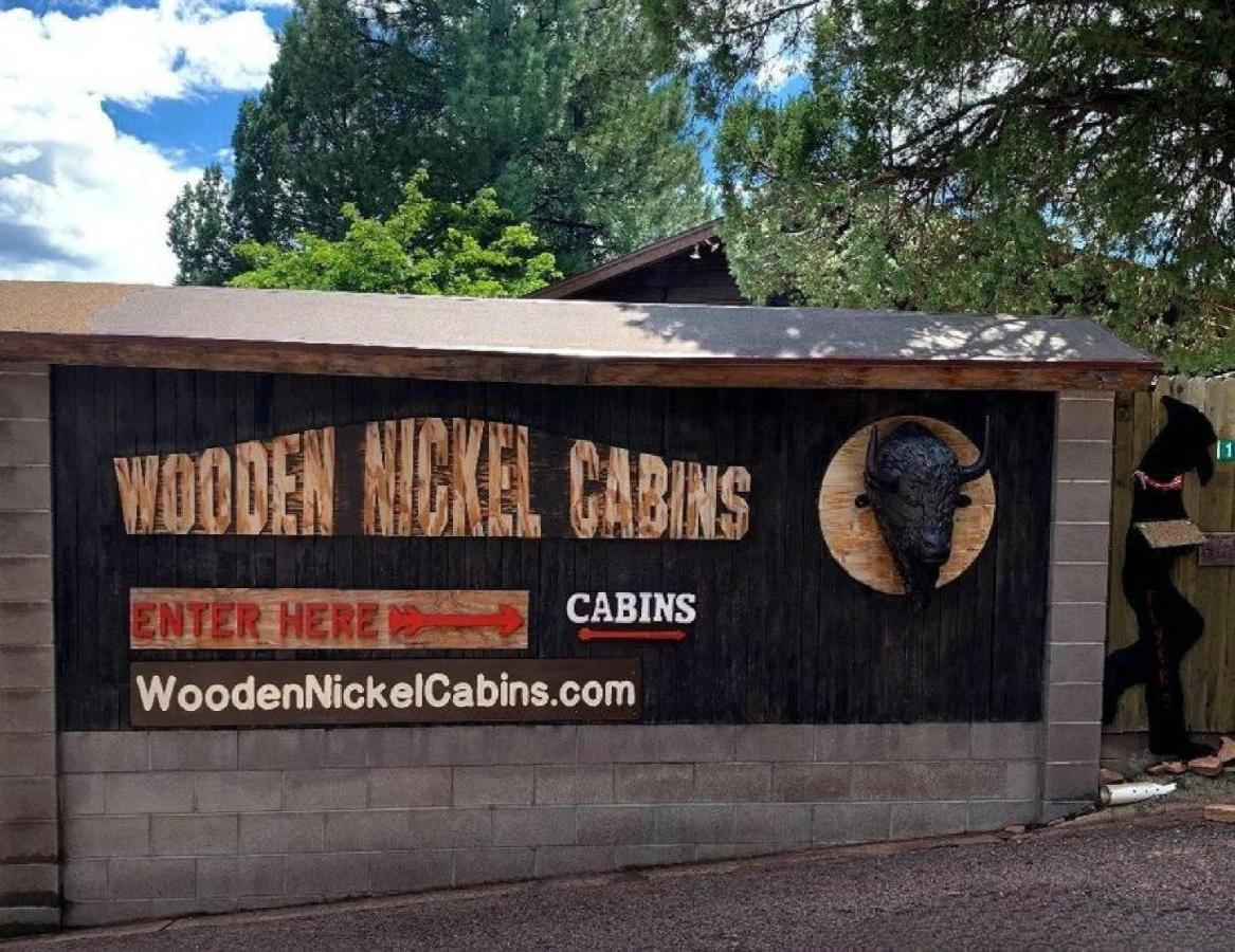 #6 Bobcat Bunkhouse - Pet Friendly - King Bed - Sleeps 4 Payson