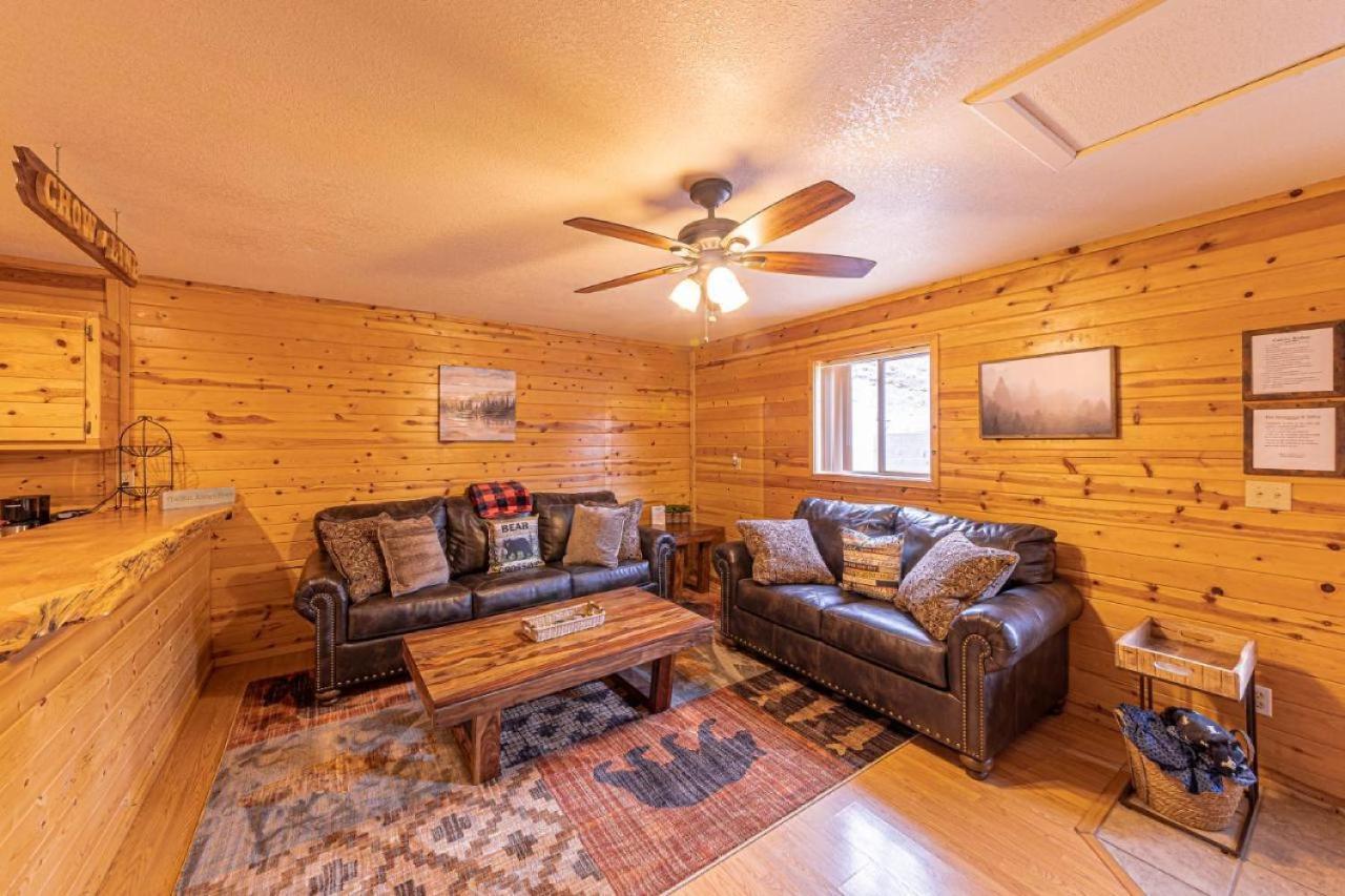 #6 Bobcat Bunkhouse - Pet Friendly - King Bed - Sleeps 4 Chalet Payson